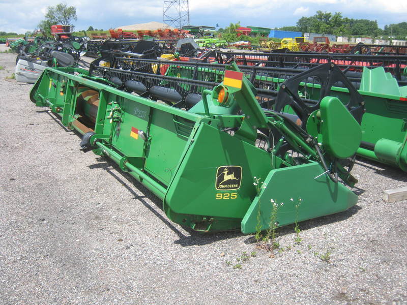 Flex Head  John Deere 925 Flex Head  Photo